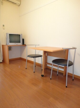 レオパレスルシータ21の物件内観写真